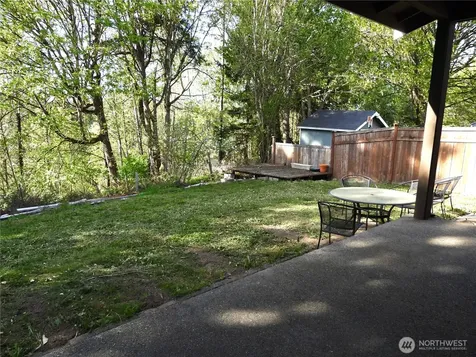 13328 80th Avenue E Puyallup WA 98373