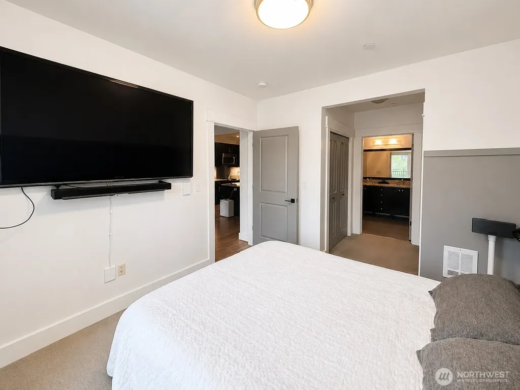 699 John Street Seattle WA 98109