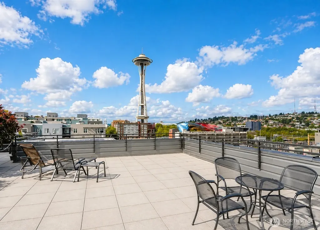 699 John Street Seattle WA 98109
