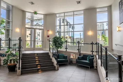 699 John Street Seattle WA 98109