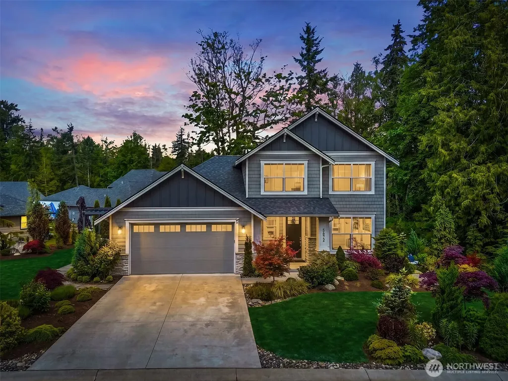 5672 Garibaldi Way Blaine WA 98230