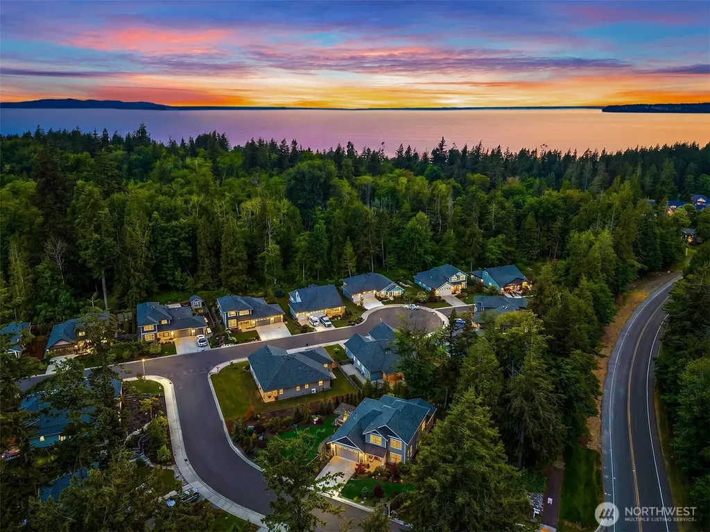 5672 Garibaldi Way Blaine WA 98230
