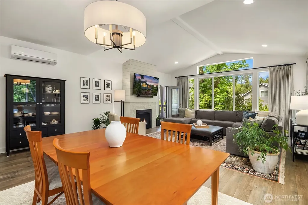 5672 Garibaldi Way Blaine WA 98230