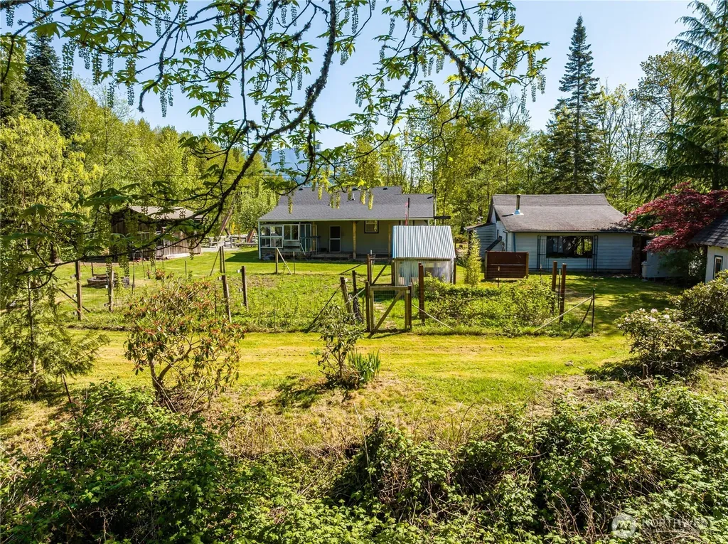 30212 Lake Cavanaugh Road Arlington WA 98223