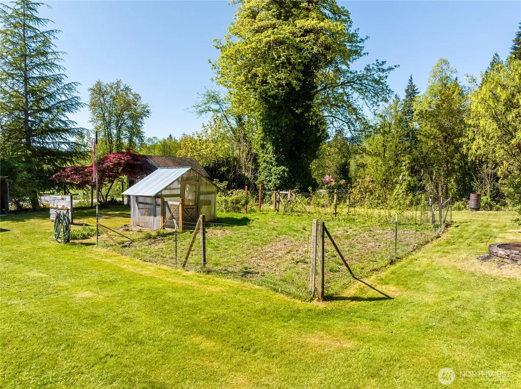 30212 Lake Cavanaugh Road Arlington WA 98223