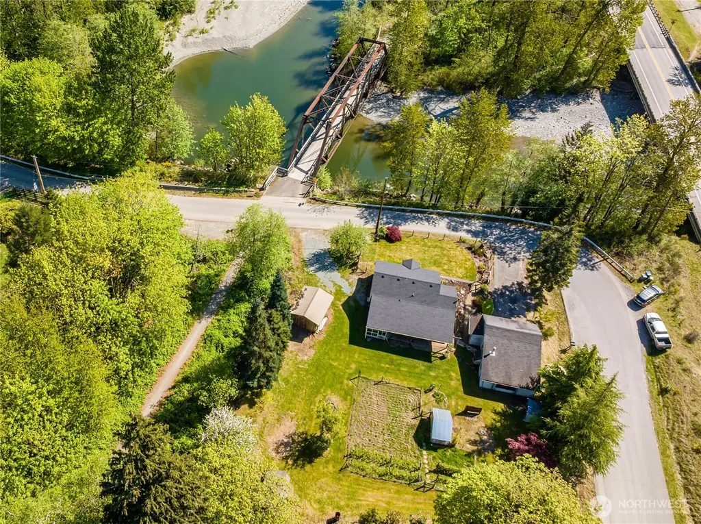 30212 Lake Cavanaugh Road Arlington WA 98223