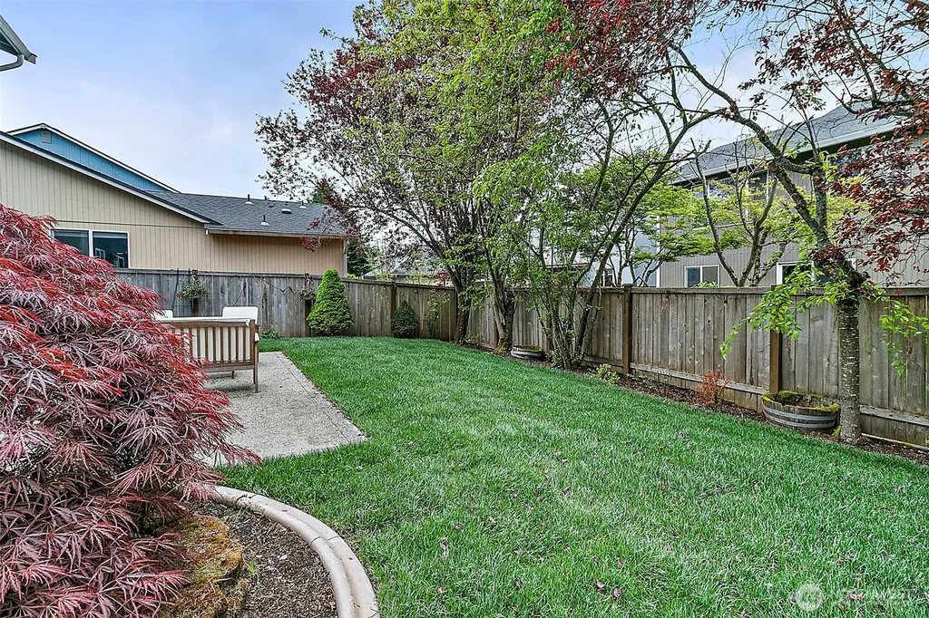 18812 93rd Avenue E Puyallup WA 98375