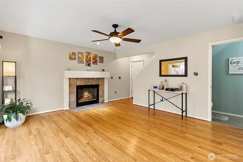 18812 93rd Avenue E Puyallup WA 98375