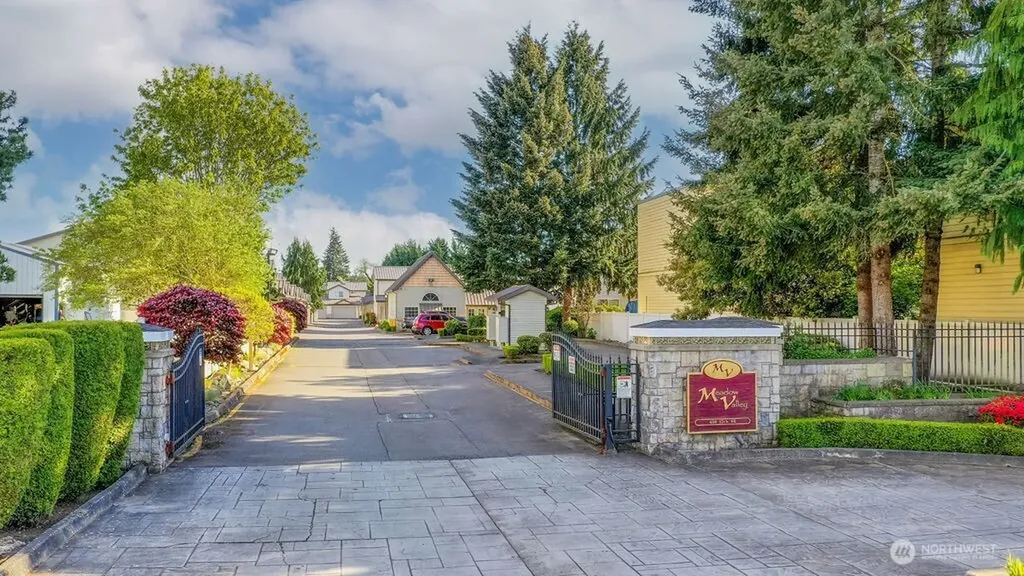 418 17th Street SE Auburn WA 98002