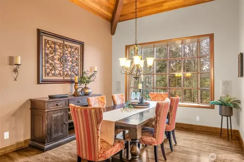 2519 239th Avenue SE Sammamish WA 98075