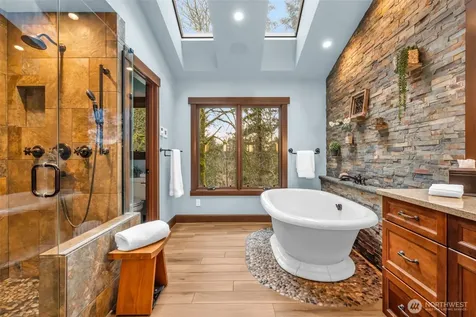 2519 239th Avenue SE Sammamish WA 98075
