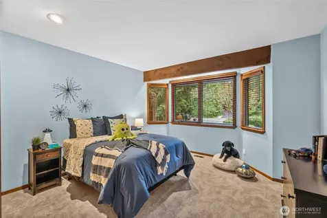 2519 239th Avenue SE Sammamish WA 98075