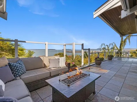 603 Warren Avenue Everett WA 98201