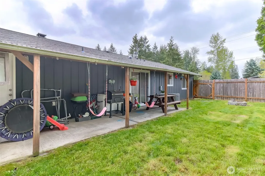 15115 129th Avenue E Puyallup WA 98374