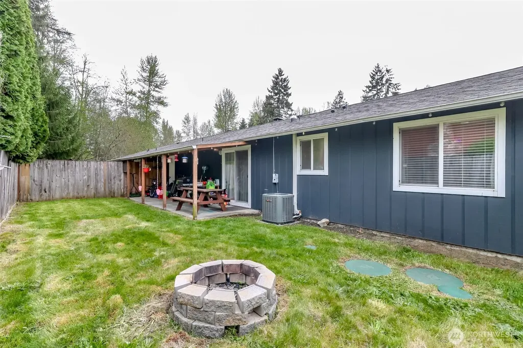15115 129th Avenue E Puyallup WA 98374