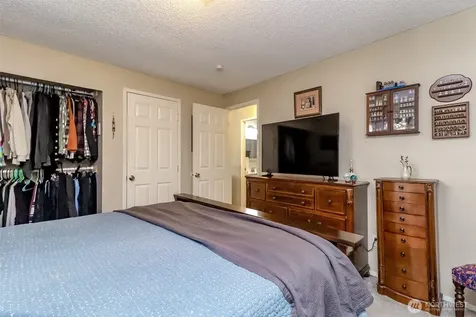 15115 129th Avenue E Puyallup WA 98374