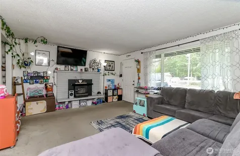 15115 129th Avenue E Puyallup WA 98374