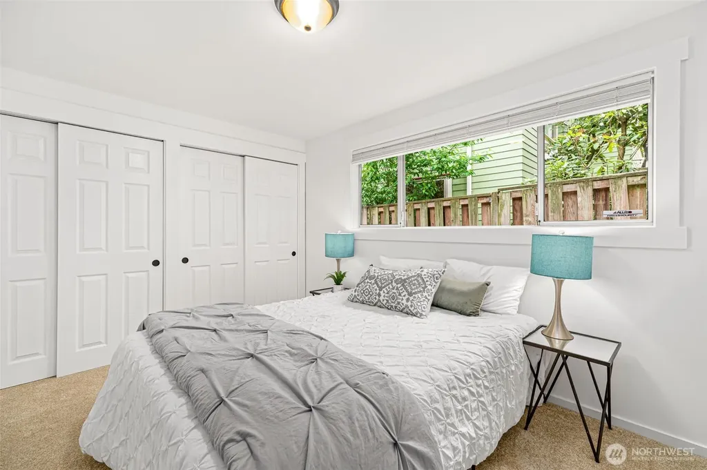 10758 Ashworth Avenue N Seattle WA 98133