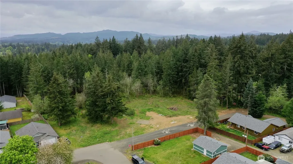 4 W Wilson Street Shelton WA 98584