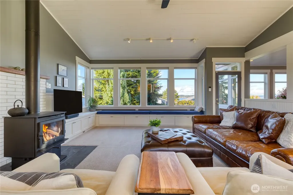 806 NW Alexander Street Coupeville WA 98239