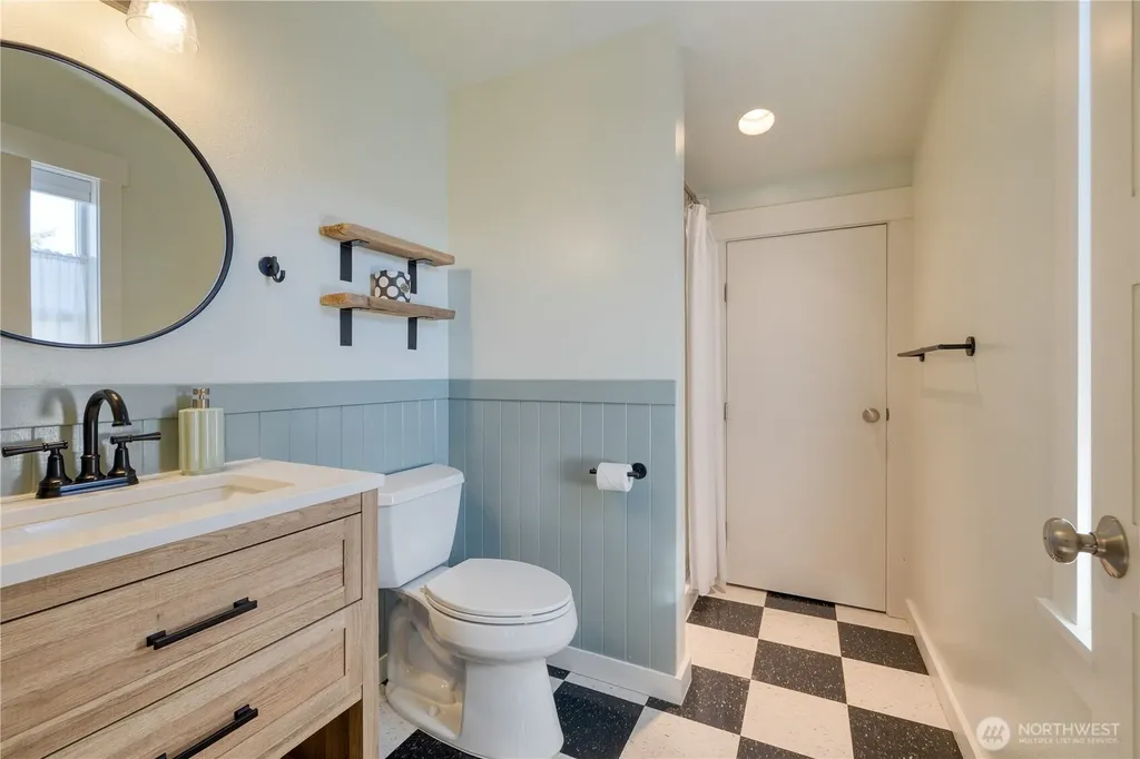 806 NW Alexander Street Coupeville WA 98239