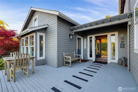 806 NW Alexander Street Coupeville WA 98239