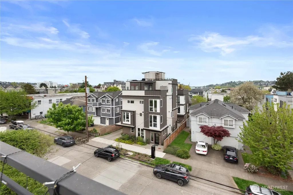 2422 NW 60th Seattle WA 98107