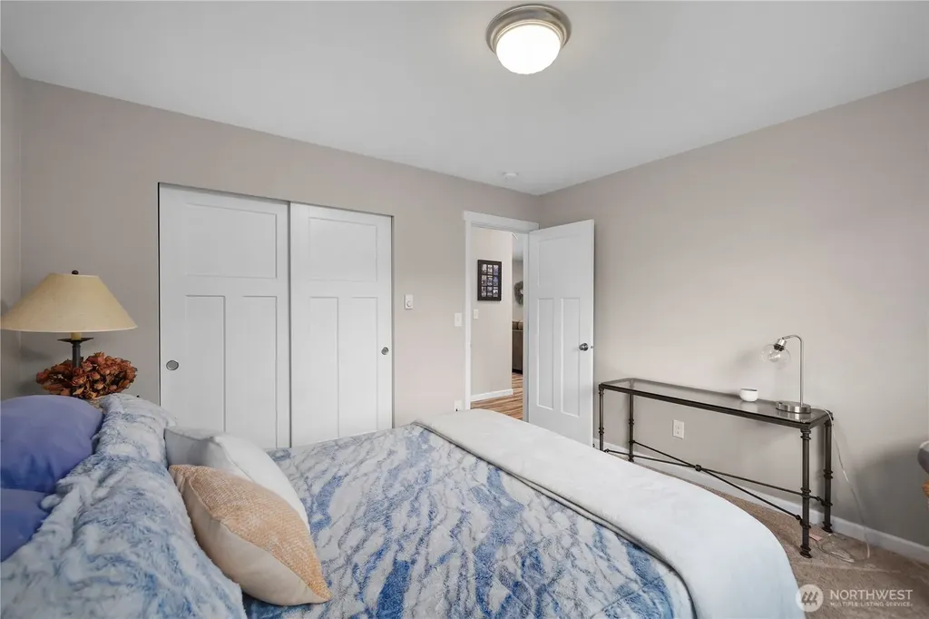 453 E Bear Street Mccleary WA 98557