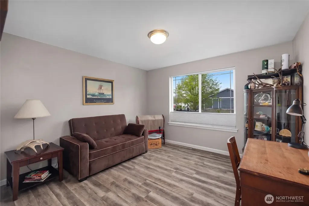 453 E Bear Street Mccleary WA 98557