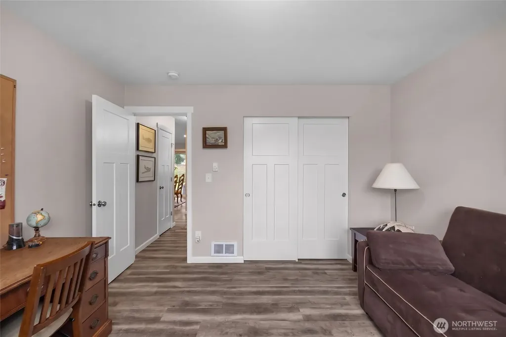 453 E Bear Street Mccleary WA 98557