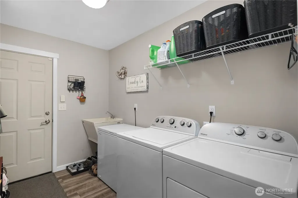 453 E Bear Street Mccleary WA 98557