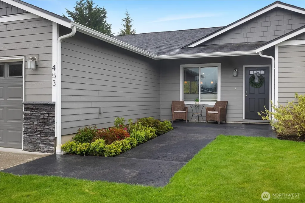 453 E Bear Street Mccleary WA 98557