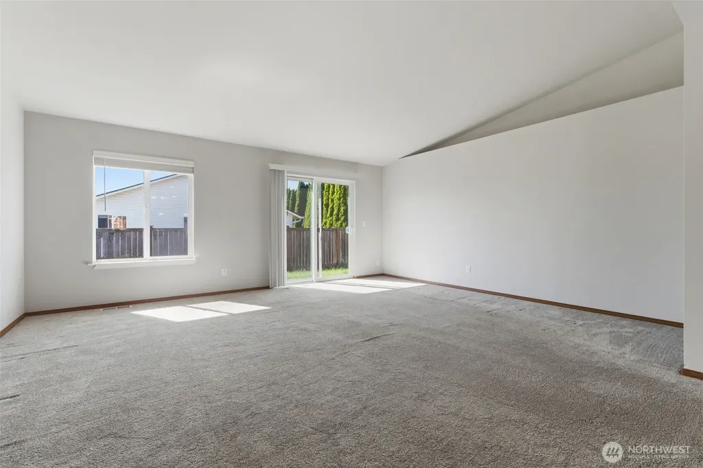 182 Wind River Drive Chehalis WA 98532