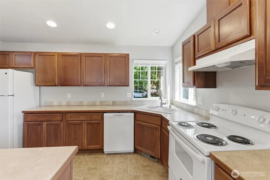 182 Wind River Drive Chehalis WA 98532