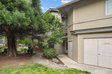 15325 SE 155th Place Renton WA 98058