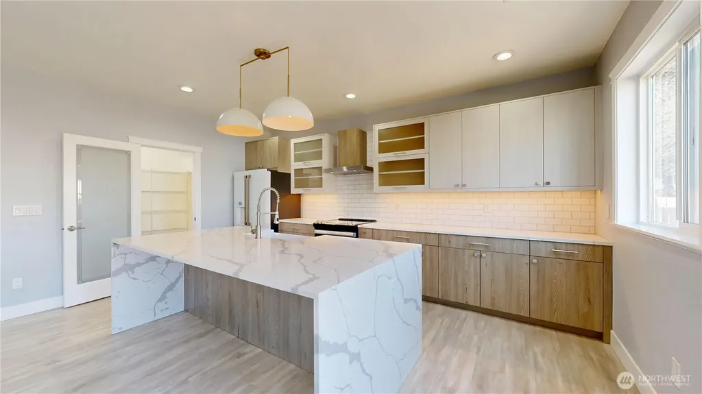 3625 181st Street E Tacoma WA 98446