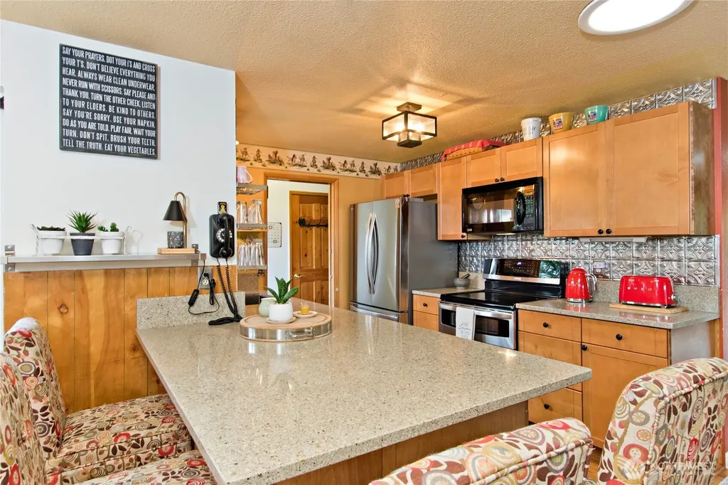 26117 SE 425th Enumclaw WA 98022