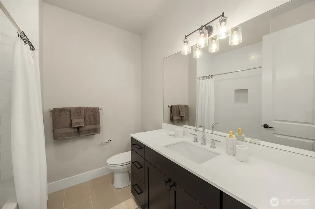 446 222nd Place SE Sammamish WA 98074