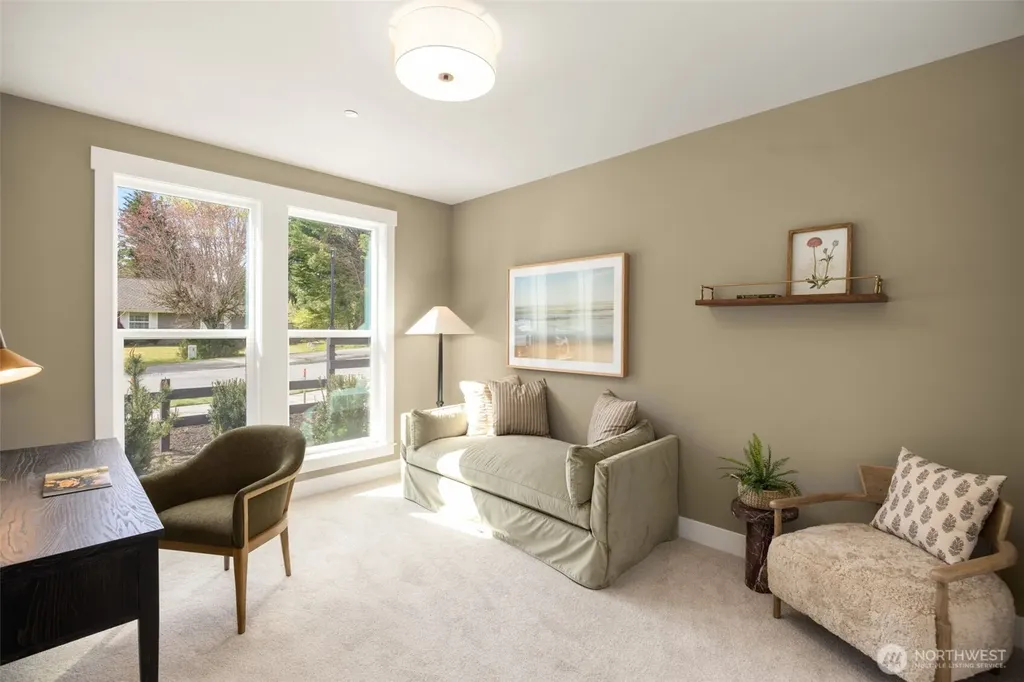 446 222nd Place SE Sammamish WA 98074