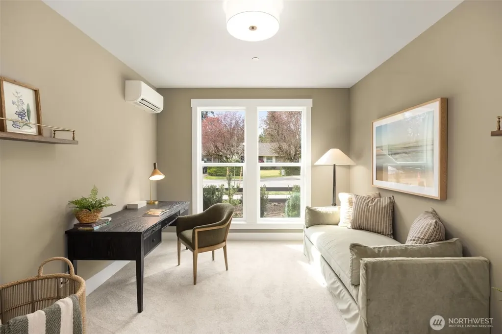 446 222nd Place SE Sammamish WA 98074