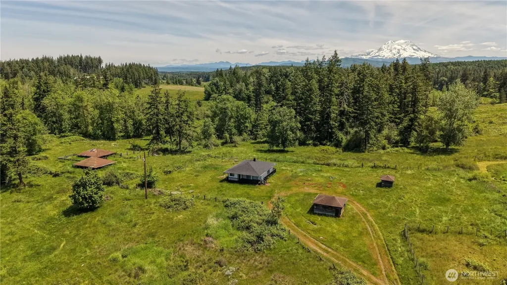 39411 Mountain Highway E Eatonville WA 98328