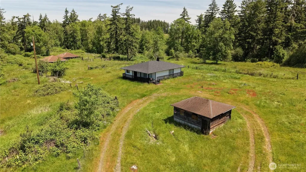 39411 Mountain Highway E Eatonville WA 98328