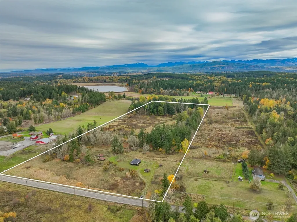 39411 Mountain Highway E Eatonville WA 98328