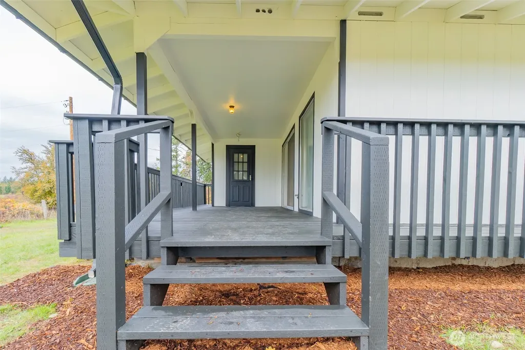 39411 Mountain Highway E Eatonville WA 98328