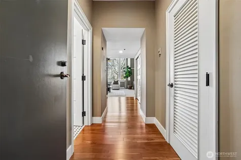 201 Galer Street Seattle WA 98109