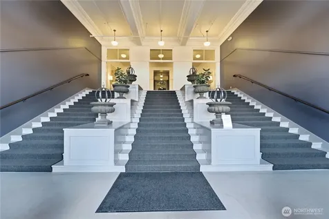 201 Galer Street Seattle WA 98109