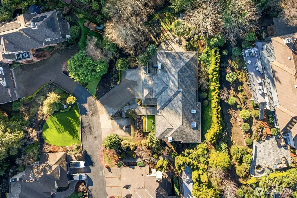 3645 92nd Avenue SE Mercer Island WA 98040