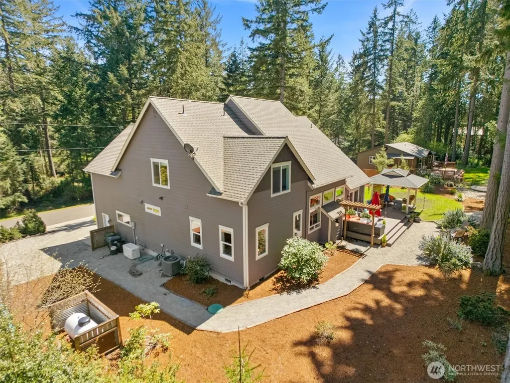 10804 Pioneer Drive Anderson Island WA 98303