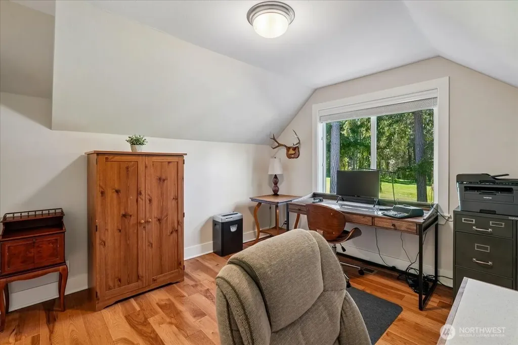 10804 Pioneer Drive Anderson Island WA 98303