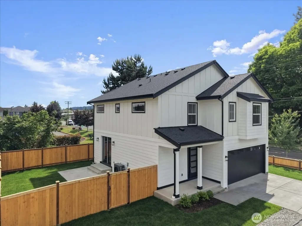 5701 Parker Road E Sumner WA 98390